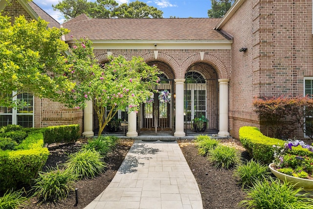 property entrance with a porch