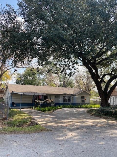 view of ranch-style house