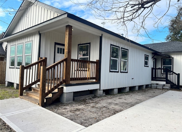 exterior space featuring a porch