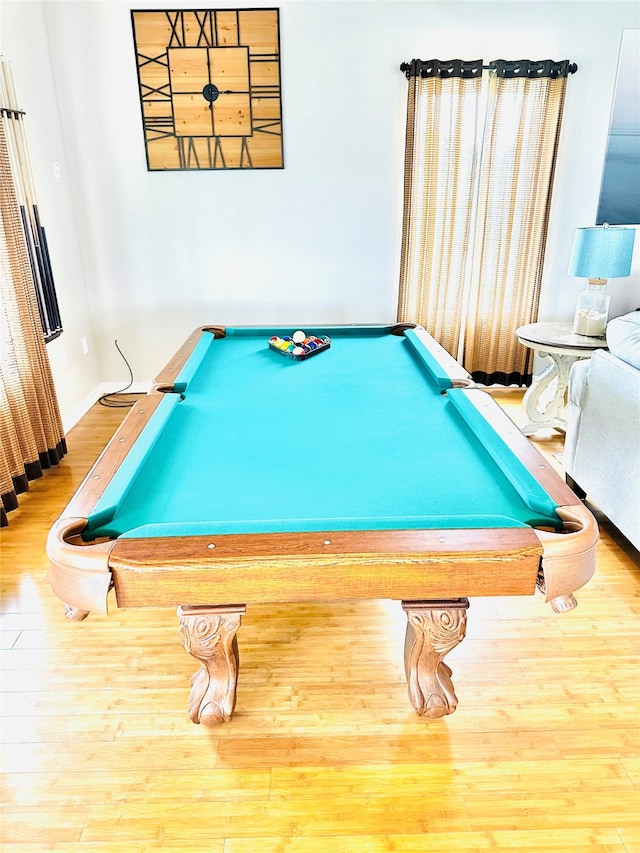 playroom featuring wood-type flooring and pool table