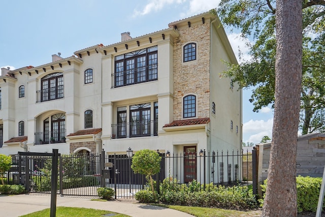 view of mediterranean / spanish house