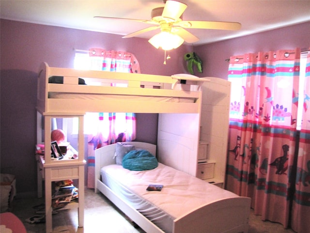 bedroom with ceiling fan