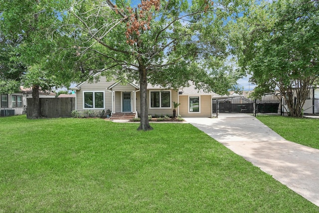 ranch-style house featuring a front lawn