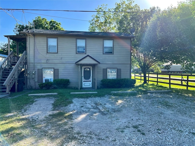 view of front of house