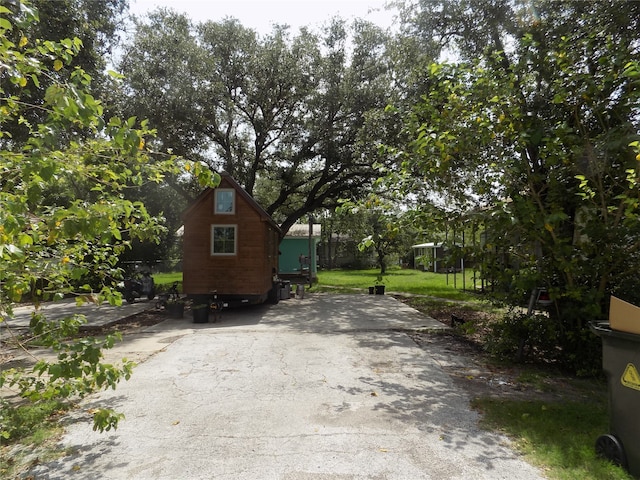 exterior space with a yard