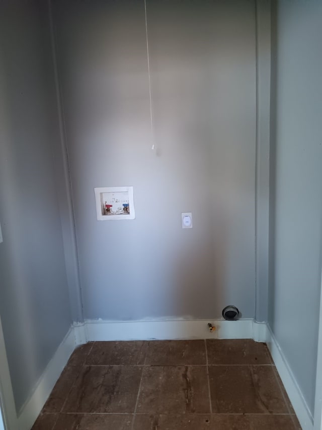 laundry room with washer hookup