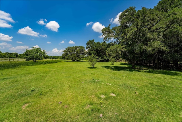 Listing photo 2 for 9517 Bauer Rd, Fayetteville TX 78940