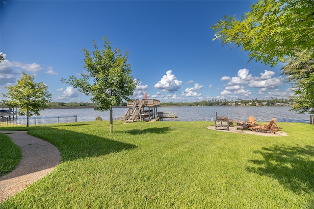 view of yard with a water view