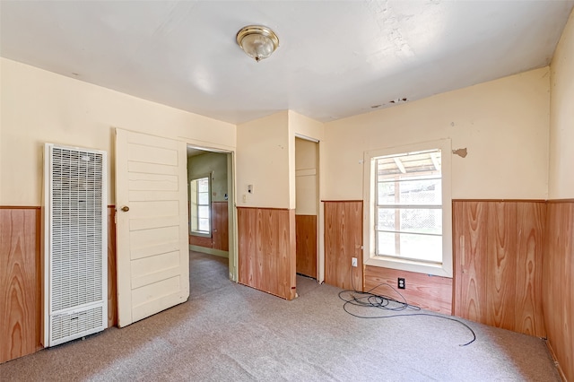 unfurnished bedroom featuring carpet flooring