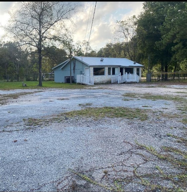 view of front of house