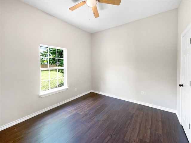 unfurnished room with wood-type flooring and ceiling fan