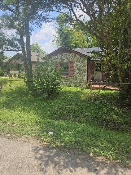 8018 Brandon St, Houston, TX 77051 - photo 3