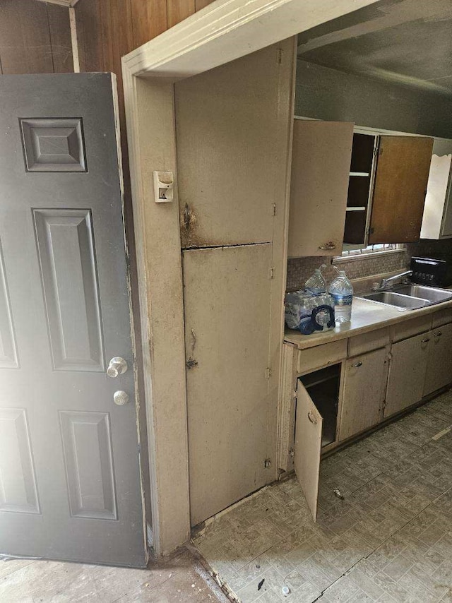 8018 Brandon St, Houston, TX 77051 - photo 4