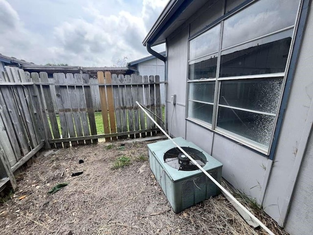 7206 Elwood Ct Unit A4, Corpus Christi, TX 78413 - view of yard with cooling unit