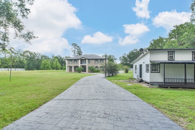 exterior space featuring a front yard