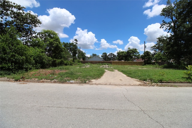 305 English St, Houston TX, 77009 land for sale