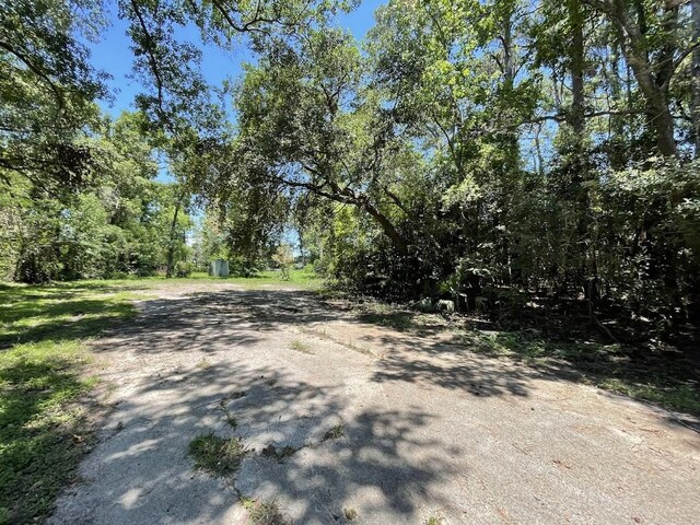 18943 Rio Villa Dr, Houston, TX 77049 - photo 3