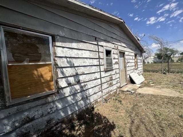 view of property exterior