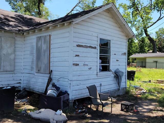 view of side of home