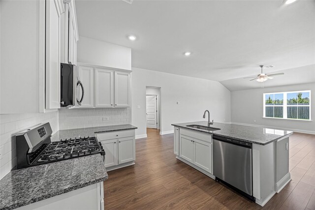 30200 Kingston Heath Dr, Cleveland, TX 77327 - photo 7