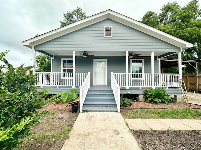 bungalow featuring ceiling fan and covered porch