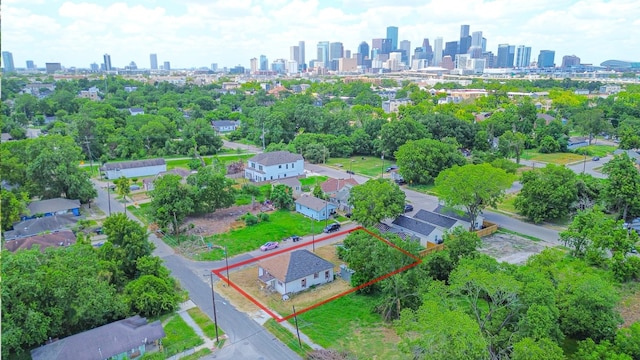 Listing photo 3 for 2811 Nettleton St, Houston TX 77004