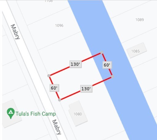 1088 Mabry St, Gilchrist, TX 77617