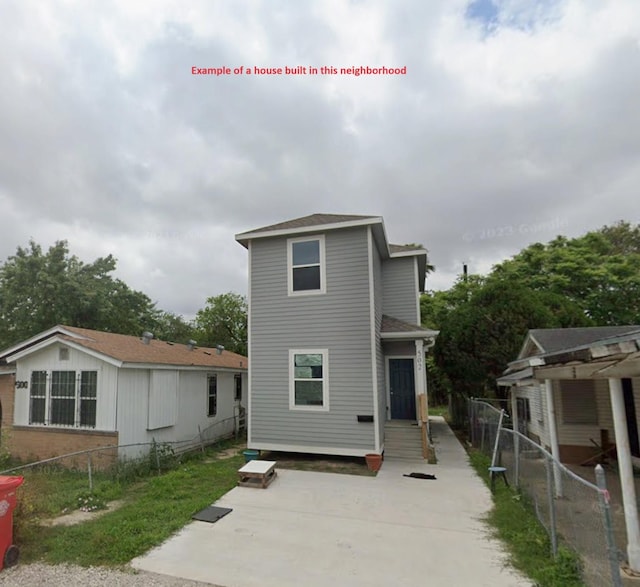 503 W W Ave E, Robstown, TX 78380