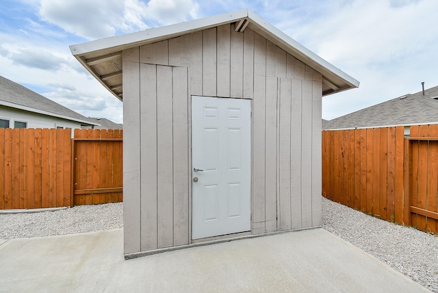 view of outbuilding