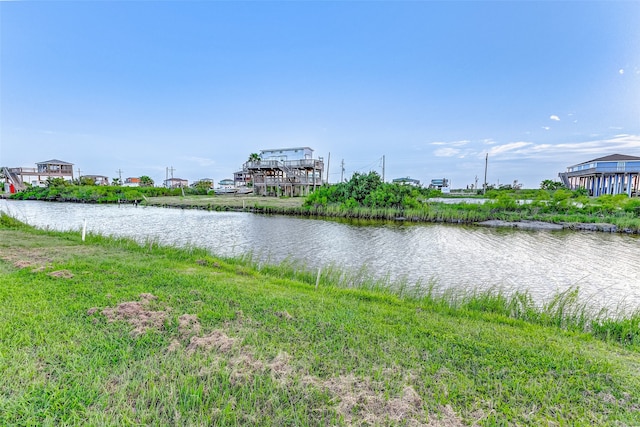 Listing photo 3 for 1085 Paisley St, Gilchrist TX 77617