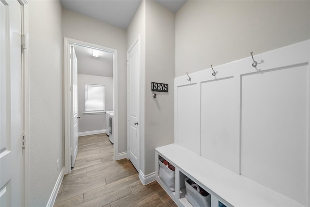 mudroom with washer / dryer