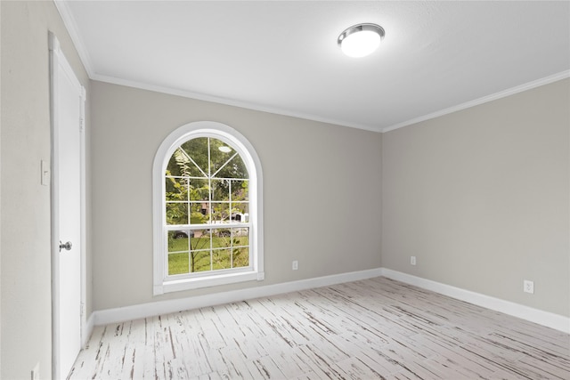 empty room with ornamental molding