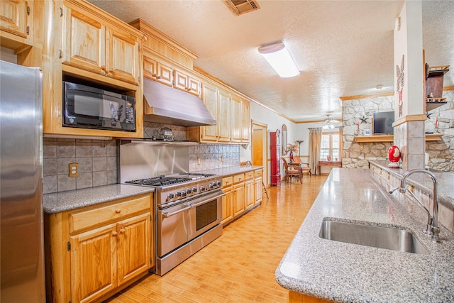 9310 S Business 6, Navasota, TX 77868 - photo 11