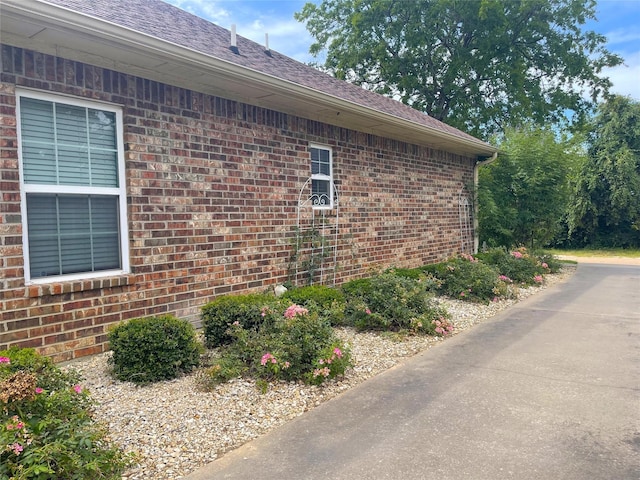 view of side of property