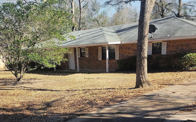 view of side of property