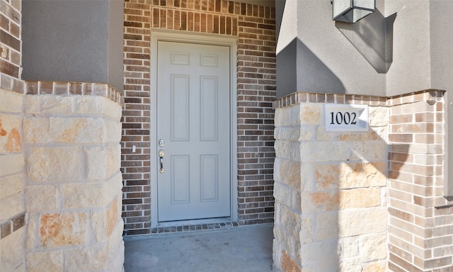 view of property entrance