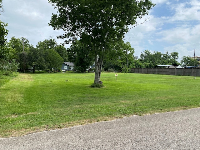 Listing photo 2 for LOT30 E Forest Ave, La Porte TX 77571