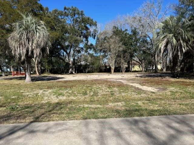 2701 48th St, Dickinson TX, 77539 land for sale