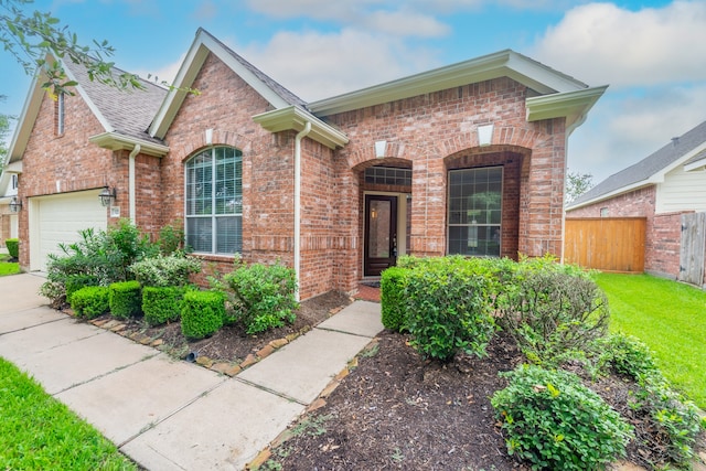 Listing photo 3 for 5211 Valley Bluff Ln, Katy TX 77494