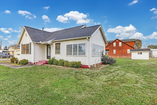 exterior space with a front yard