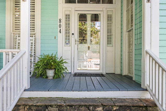 view of property entrance