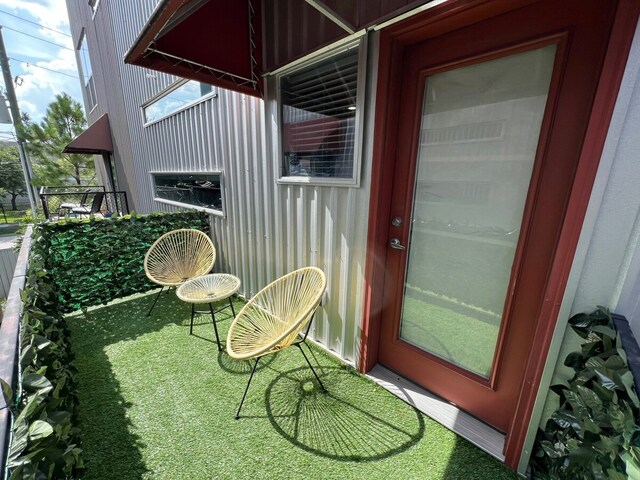 exterior space with a lawn