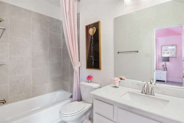 full bathroom featuring vanity, toilet, and shower / bath combo