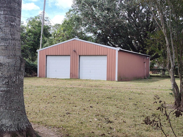 411 Sailfish St, Jones Creek, TX 77541 - view of detached garage