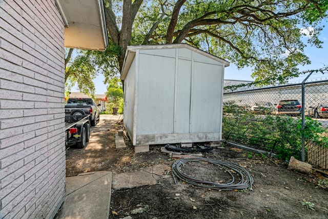 view of outbuilding