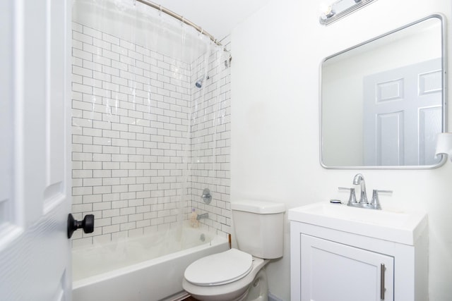 4606 Sharon St, Houston, TX 77020 - bathroom featuring toilet, vanity, and shower / tub combination
