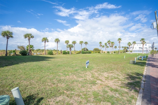 1546 Beachtown Dr, Galveston, TX 77550