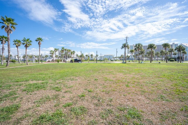 1546 Beachtown Dr, Galveston, TX 77550