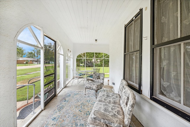 view of sunroom / solarium