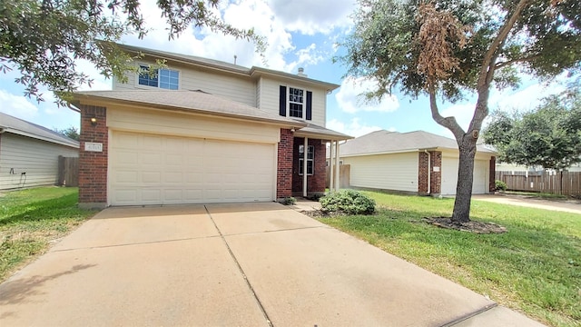 view of front of house featuring a front lawn